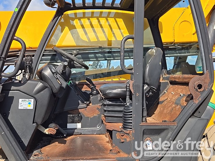2017-jcb-509-42-image-48