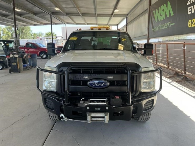 2014-ford-f350-image-3
