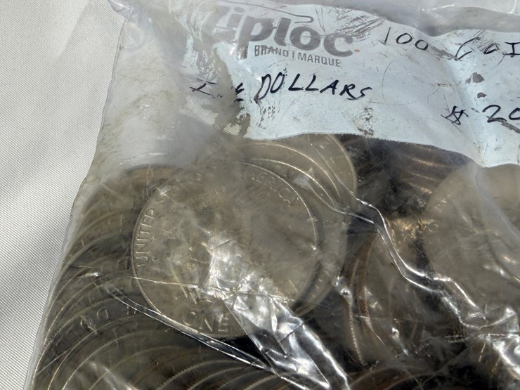 #00629-•-(100)-ike-dollars-image-7