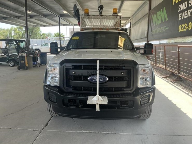 2015-ford-f550-image-3