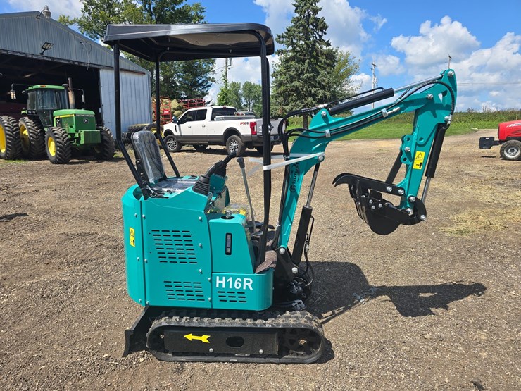 #689-•-cf-industry-h16r-mini-excavator-image-7