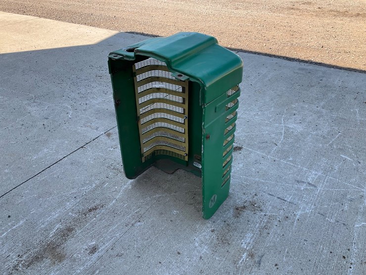 john-deere-m-image-3