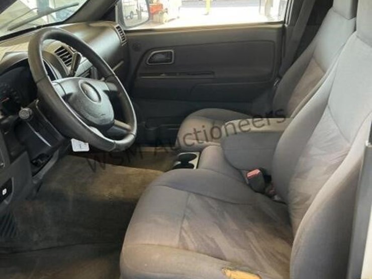 2005-chevrolet-colorado-image-21