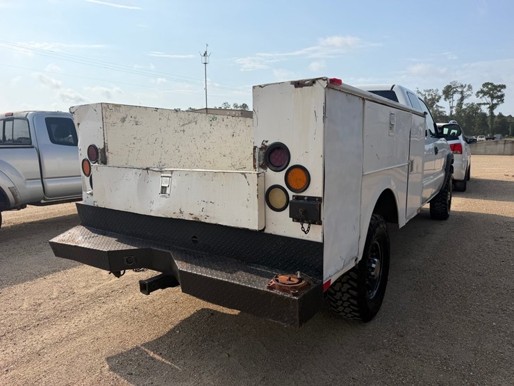 2007-chevrolet-silverado-2500-image-3