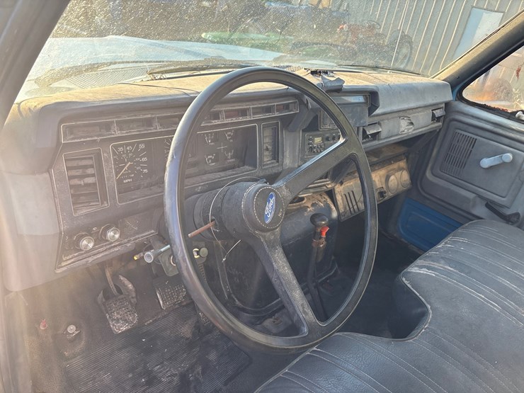 1991-ford-f600-image-10
