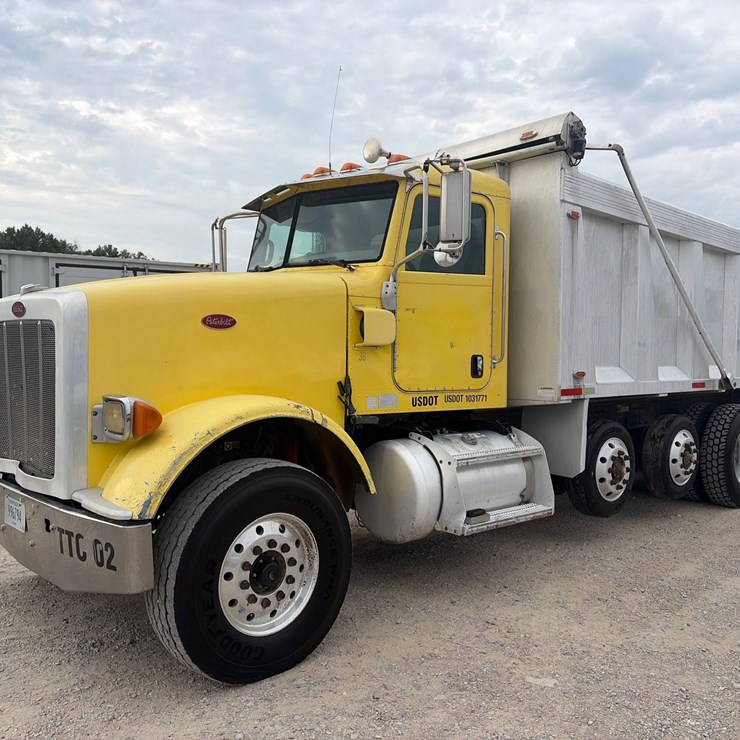 2011 PETERBILT 367