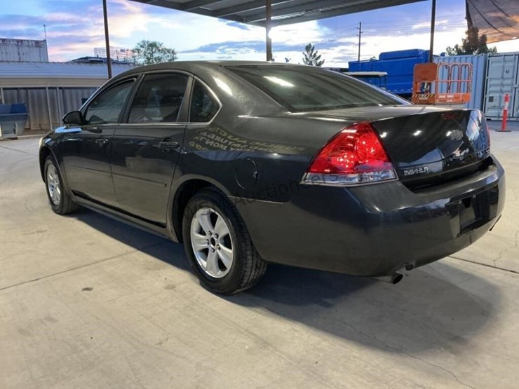 2014-chevrolet-impala-sdn-image-5