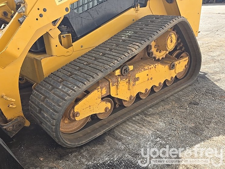 2022-caterpillar-279d3-image-9