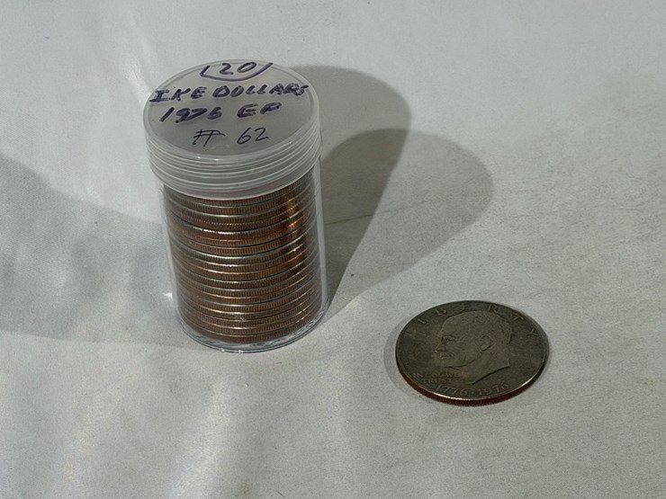 #00638-•-(20)-1976-ike-dollars-image-2