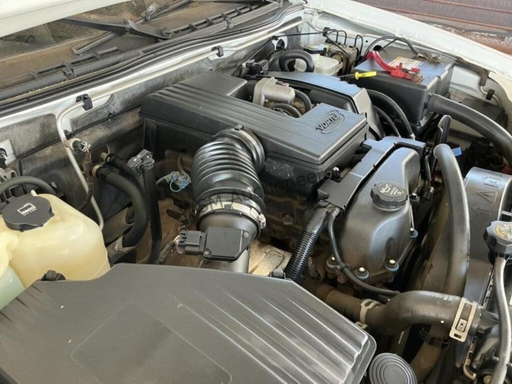 2005-chevrolet-colorado-image-12