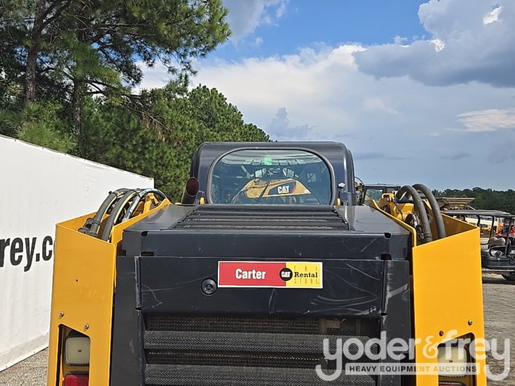 2022-caterpillar-279d3-image-17