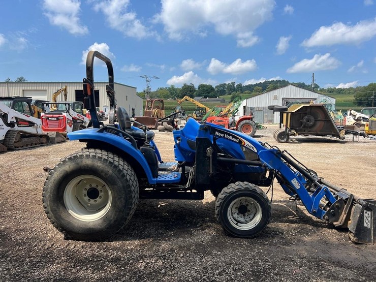 new-holland-tc45-image-7