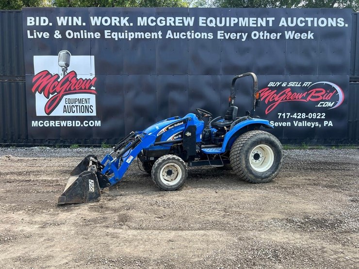 new-holland-tc45-image-1