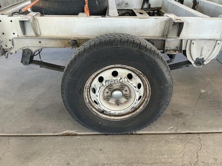 2019-dodge-3500-image-8