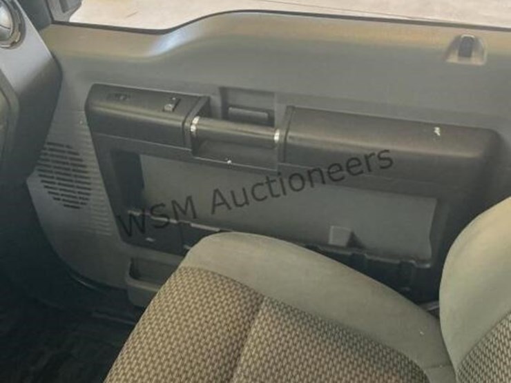 2014-ford-f350-image-22