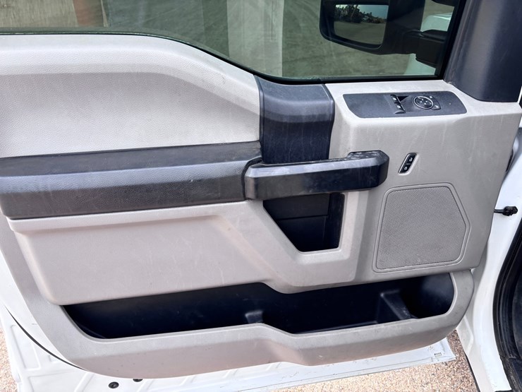 2019-ford-f350-image-9