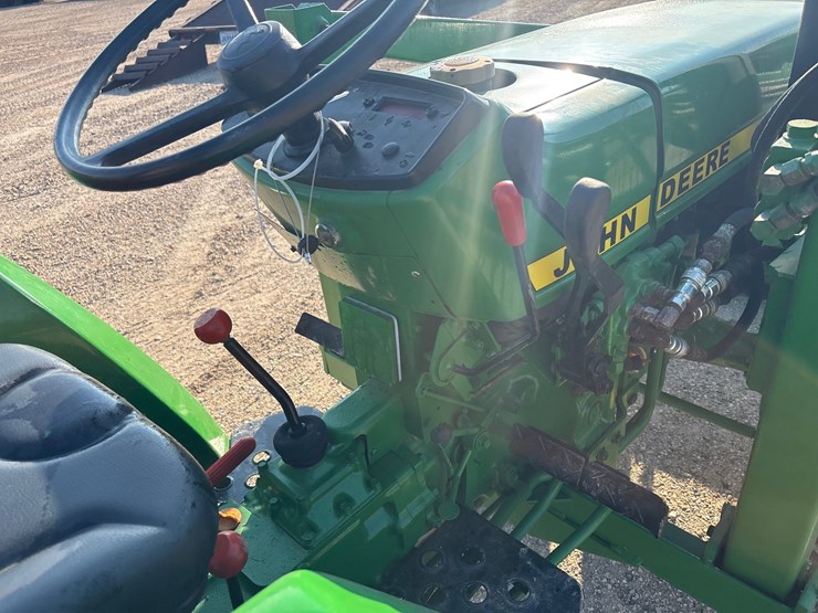 john-deere-750-image-8