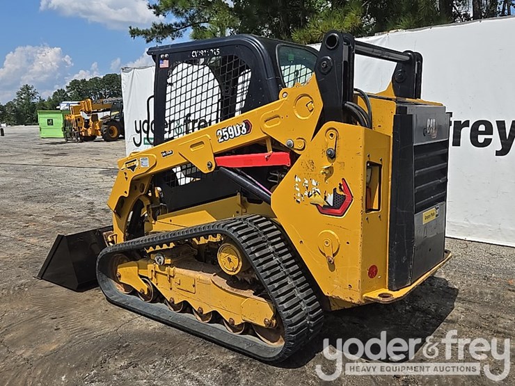 2021-caterpillar-259d3-image-3