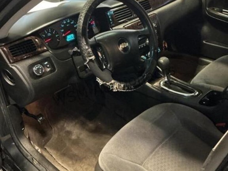 2014-chevrolet-impala-sdn-image-21