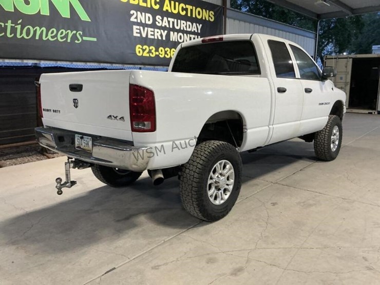 2005-dodge-ram-2500-image-7