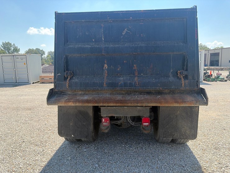 2019-kenworth-t800-image-5