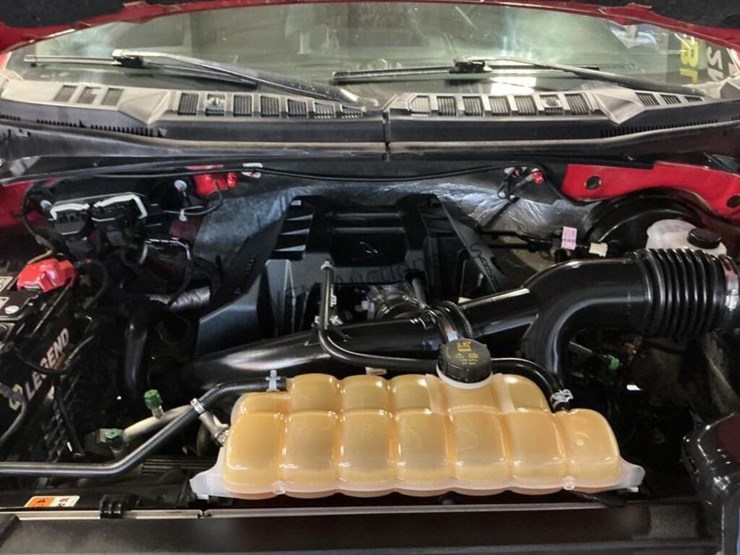 2017-ford-f150-image-10