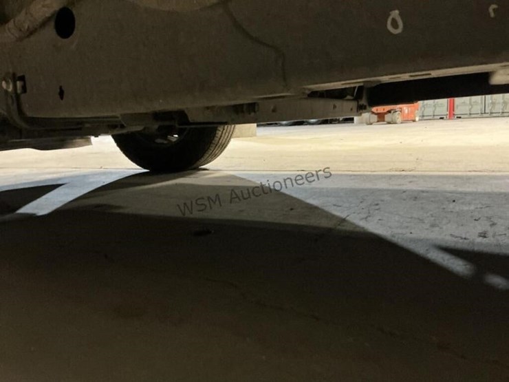 2020-ford-f150-image-24