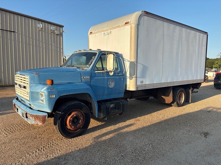1991-ford-f600-image-1