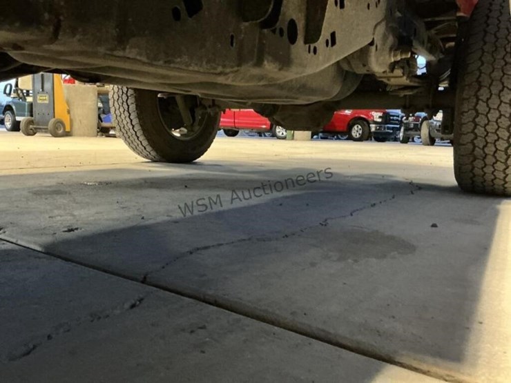 2019-ford-f150-image-25