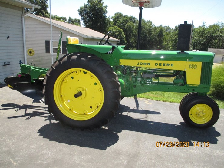 john-deere-530-image-22