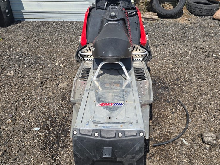 #697-•-polaris-switchback-snow-mobile-image-4