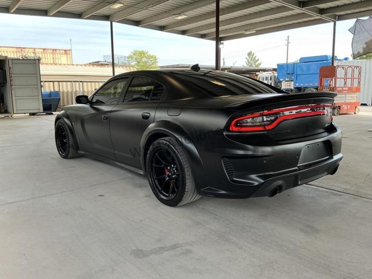 2021-dodge-charger-srt-hellcat-sdn-image-5