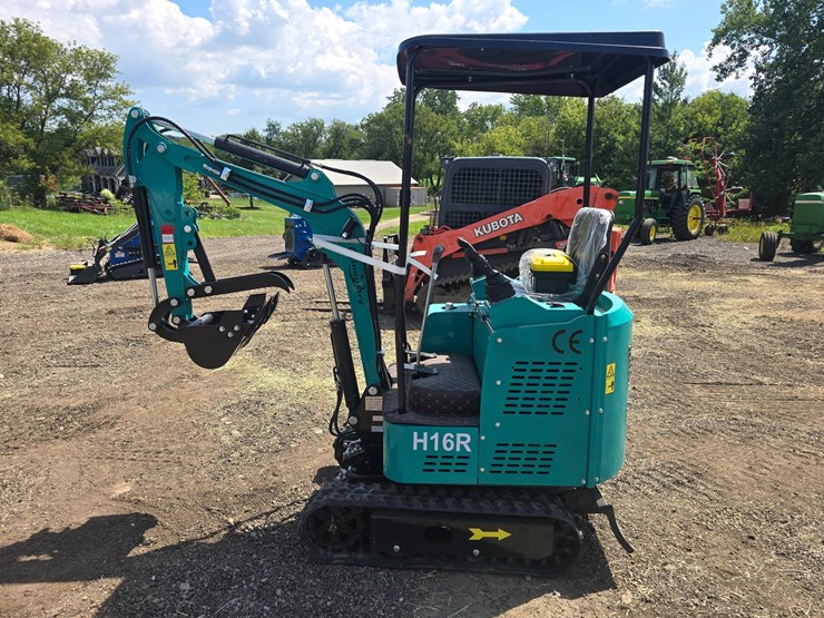#690-•-new-cf-industry-h16r-mini-excavator-image-2
