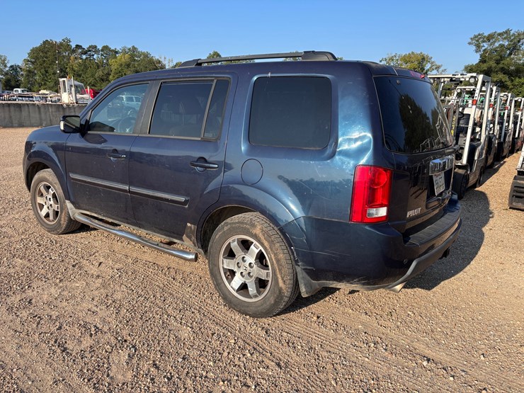 2009-honda-pilot-image-3