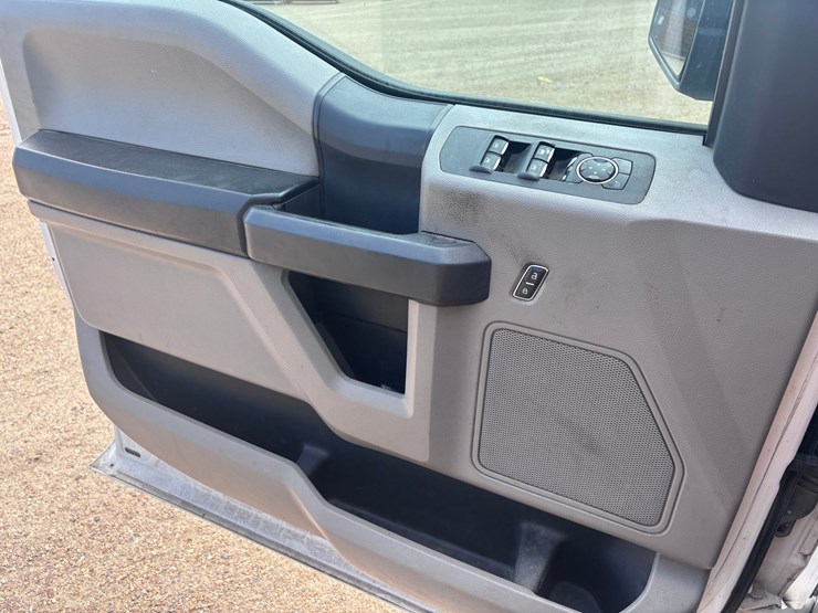 2018-ford-f150-image-11