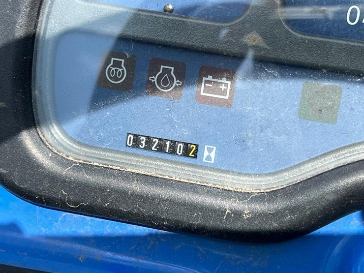 new-holland-tc45-image-27