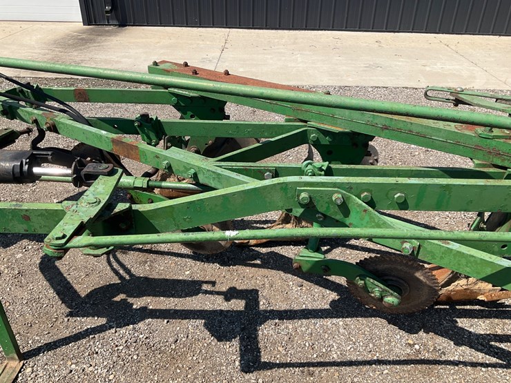 john-deere-5-image-8