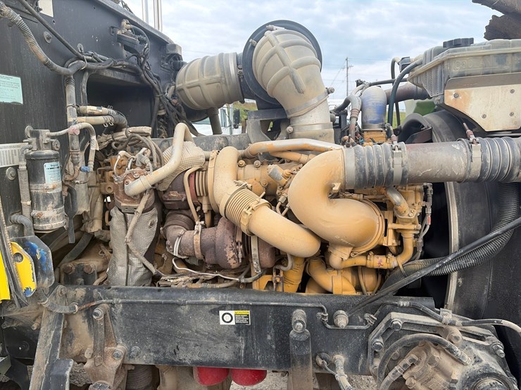 2011-peterbilt-367-image-20