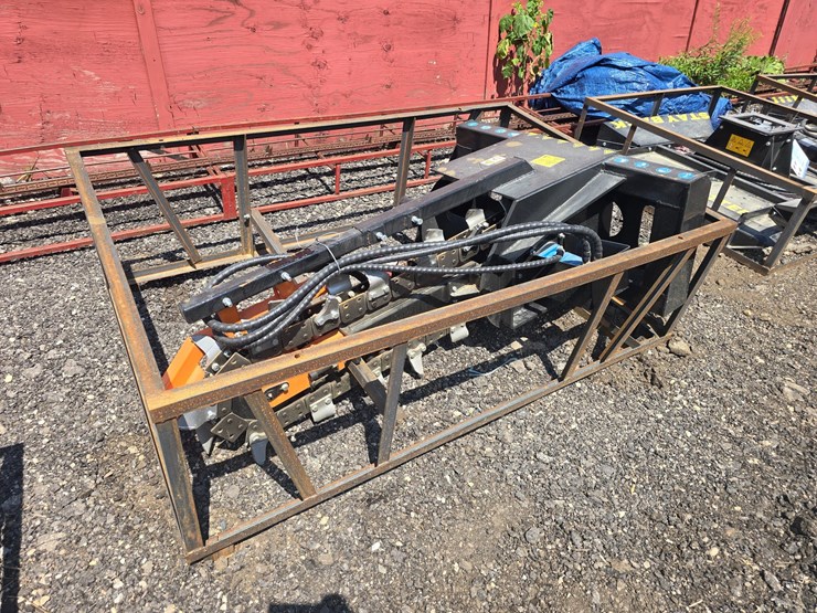 #695-•-mower-king-ecssct72-trencher-image-1