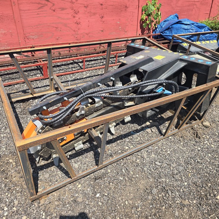 #695 • Mower King ECSSCT72 Trencher