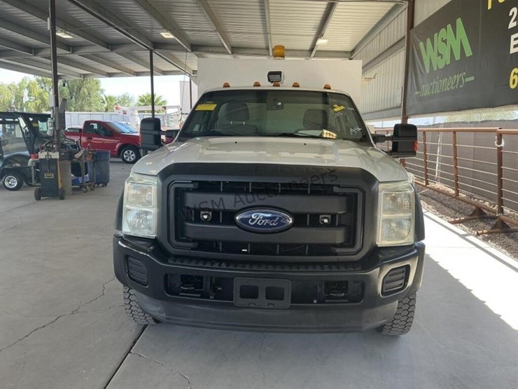 2013-ford-f550-image-3