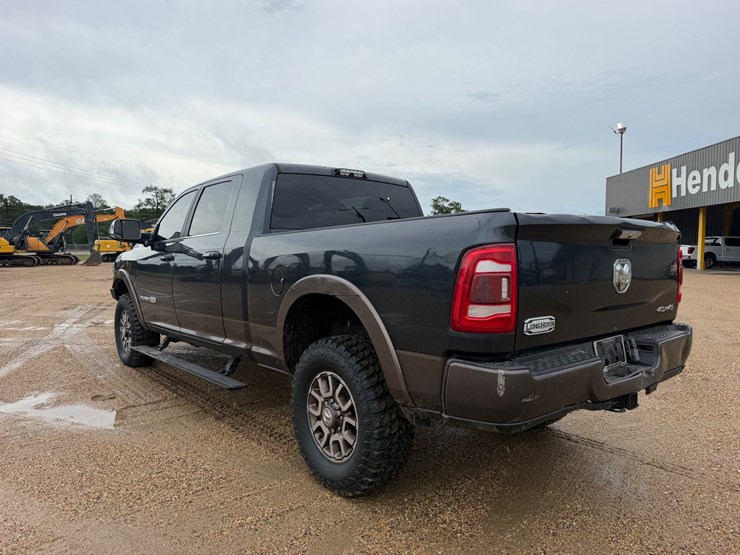 2019-dodge-ram-2500-image-4