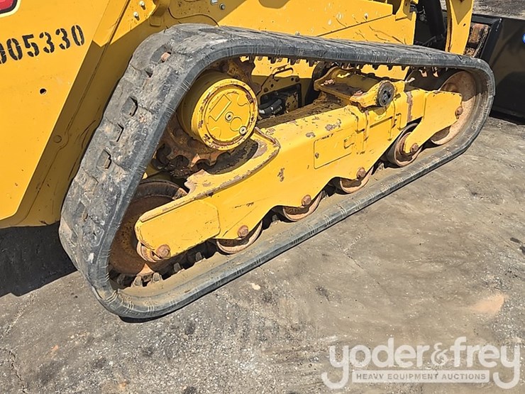 2022-caterpillar-259d3-image-11