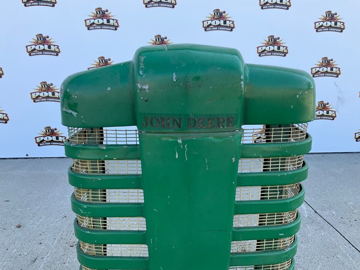 john-deere-m-image-10