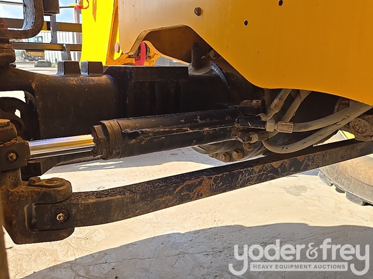 2017-jcb-509-42-image-14