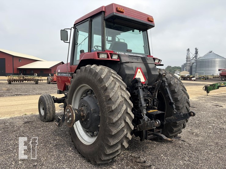 1991-case-ih-7110-image-3
