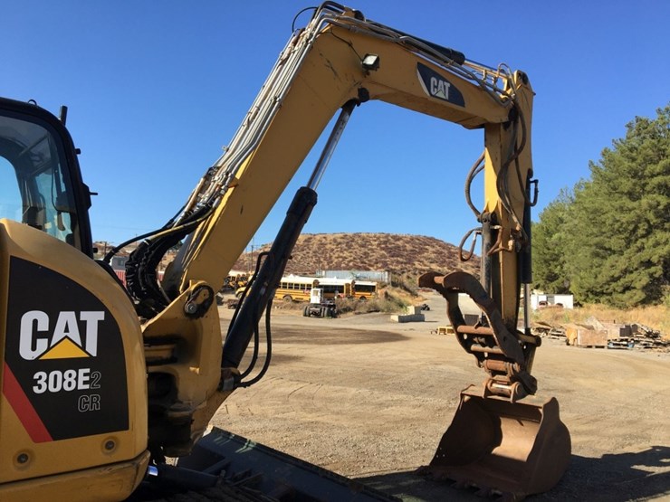 2017-caterpillar-308e2-cr-image-11