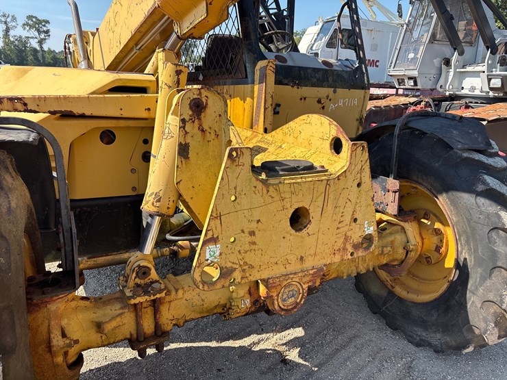 caterpillar-th63-image-7