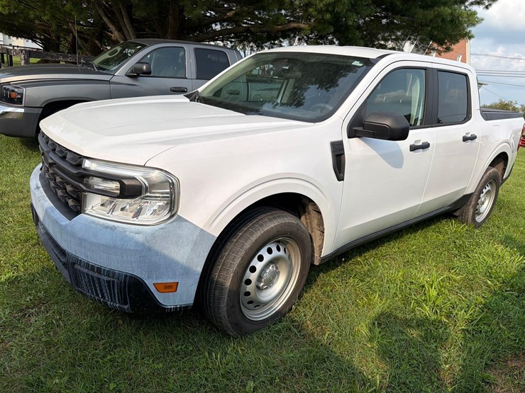 2023-ford-maverick-image-1