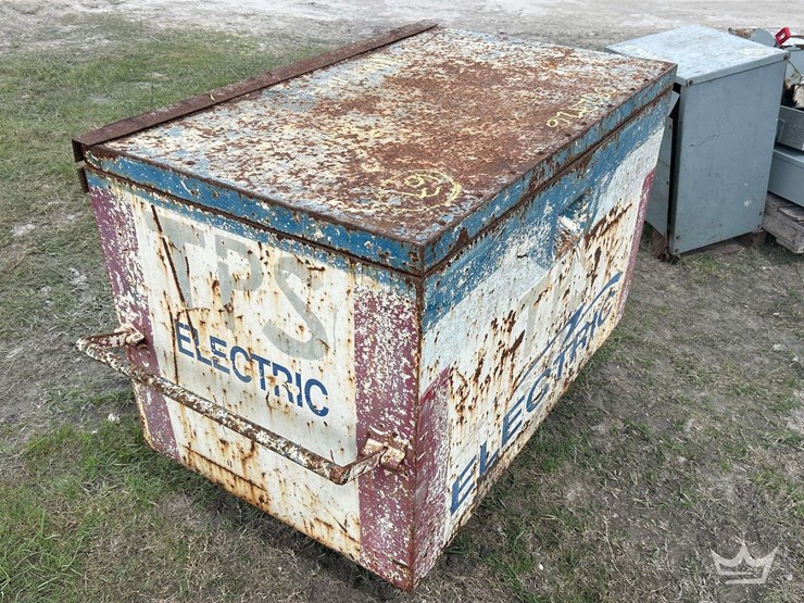 misc.-pvc-connectors-with-metal-box-image-1